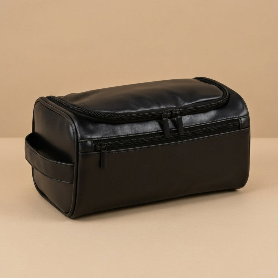 Trousse de Toilette en Cuir VALMONT, vue de profil